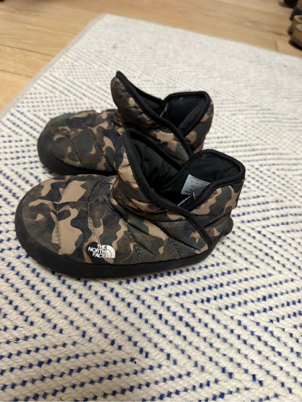 Kids north face booties